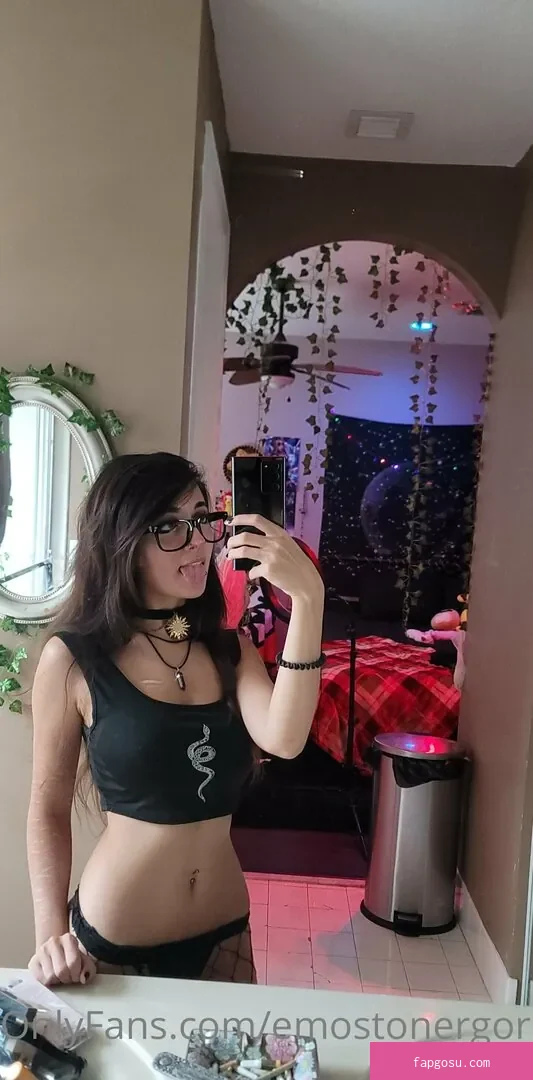 Emostonergorl