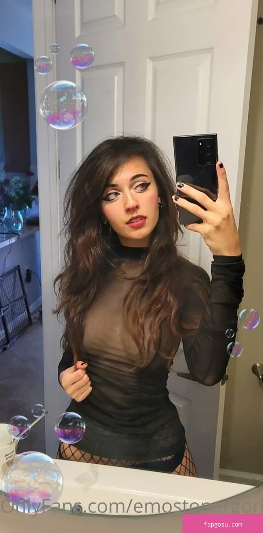 Emostonergorl