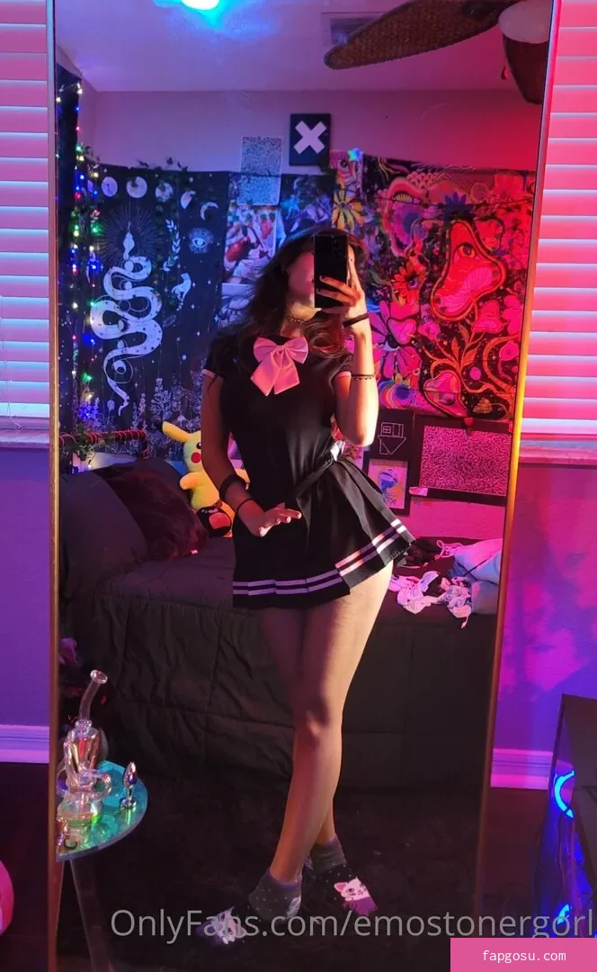 Emostonergorl