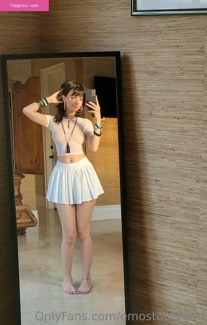 Emostonergorl