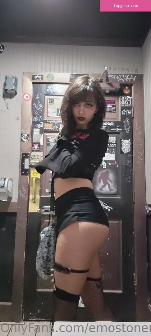 Emostonergorl
