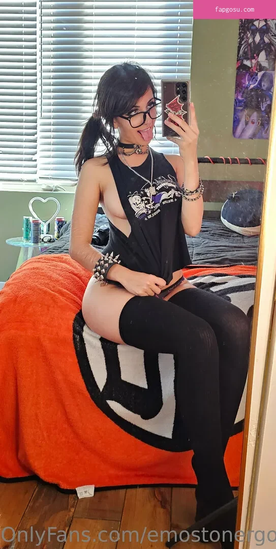 Emostonergorl