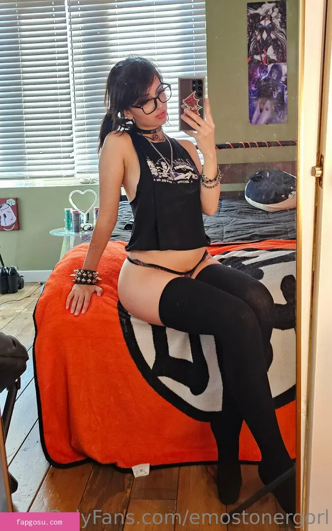 Emostonergorl