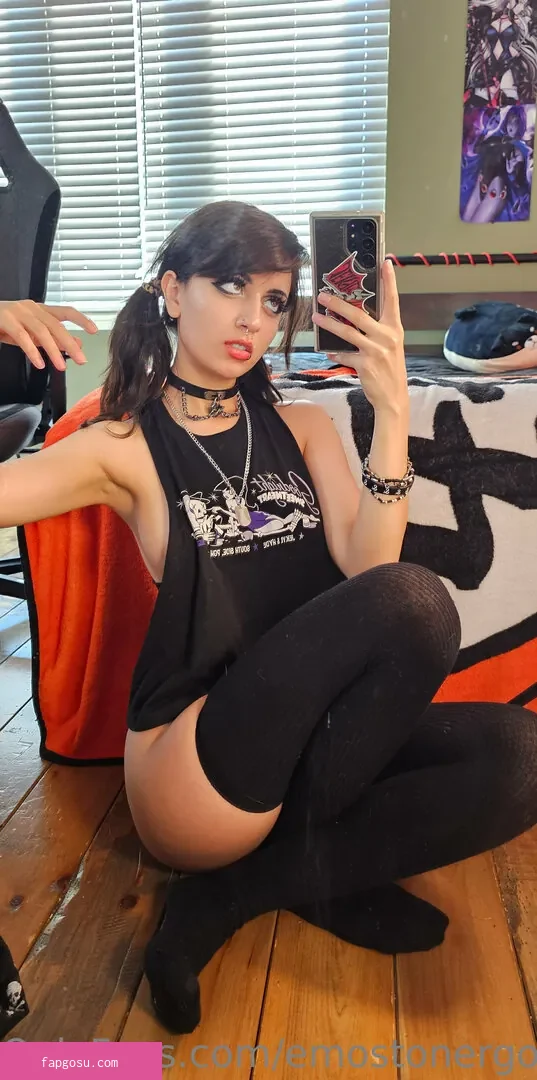 Emostonergorl