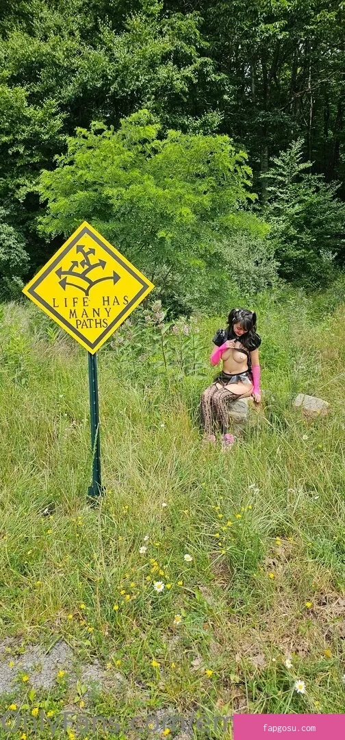 Emostonergorl