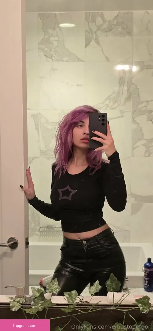 Emostonergorl