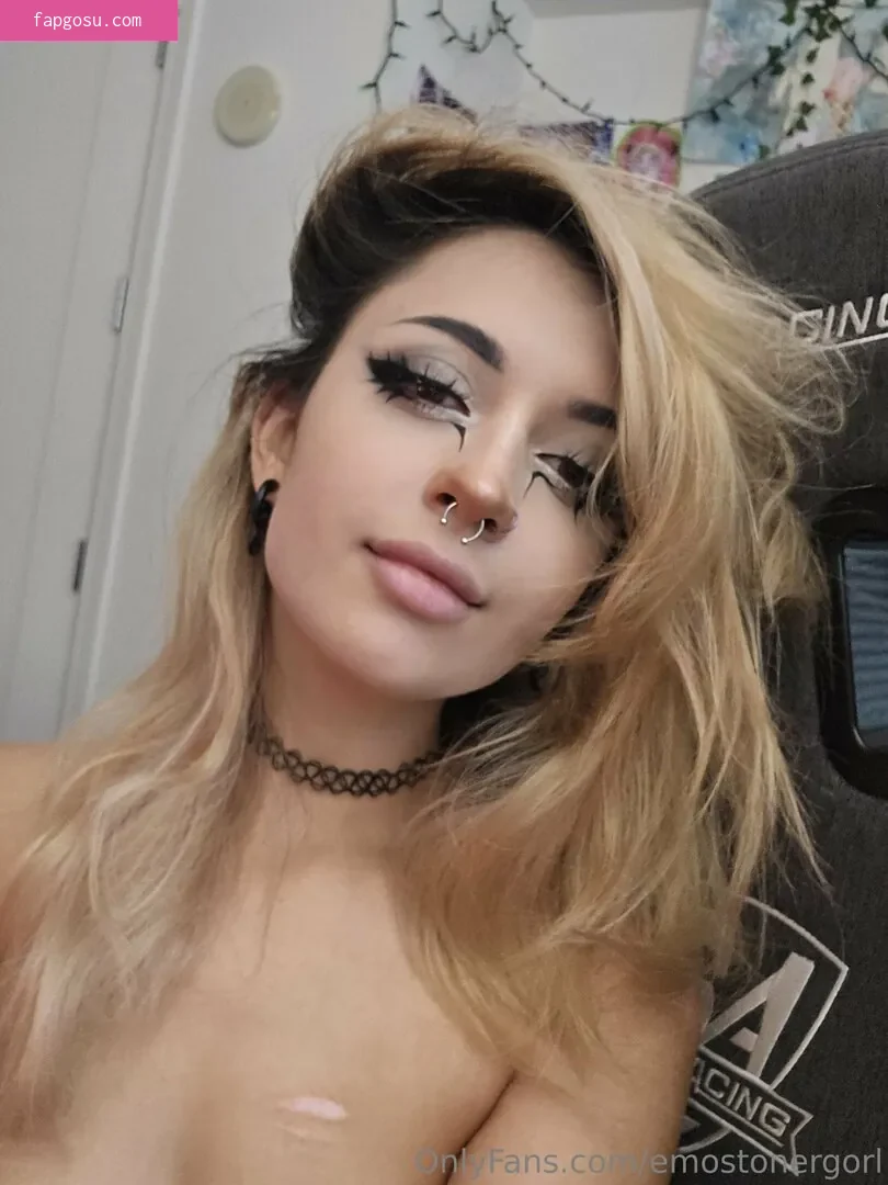 Emostonergorl