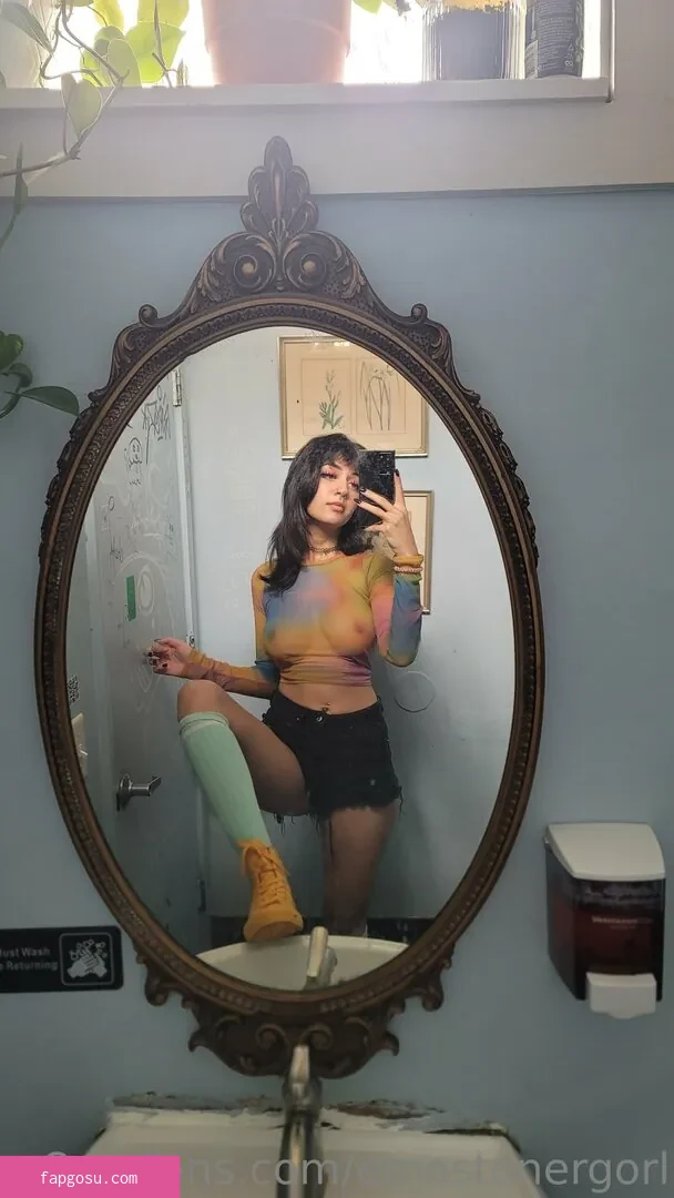 Emostonergorl