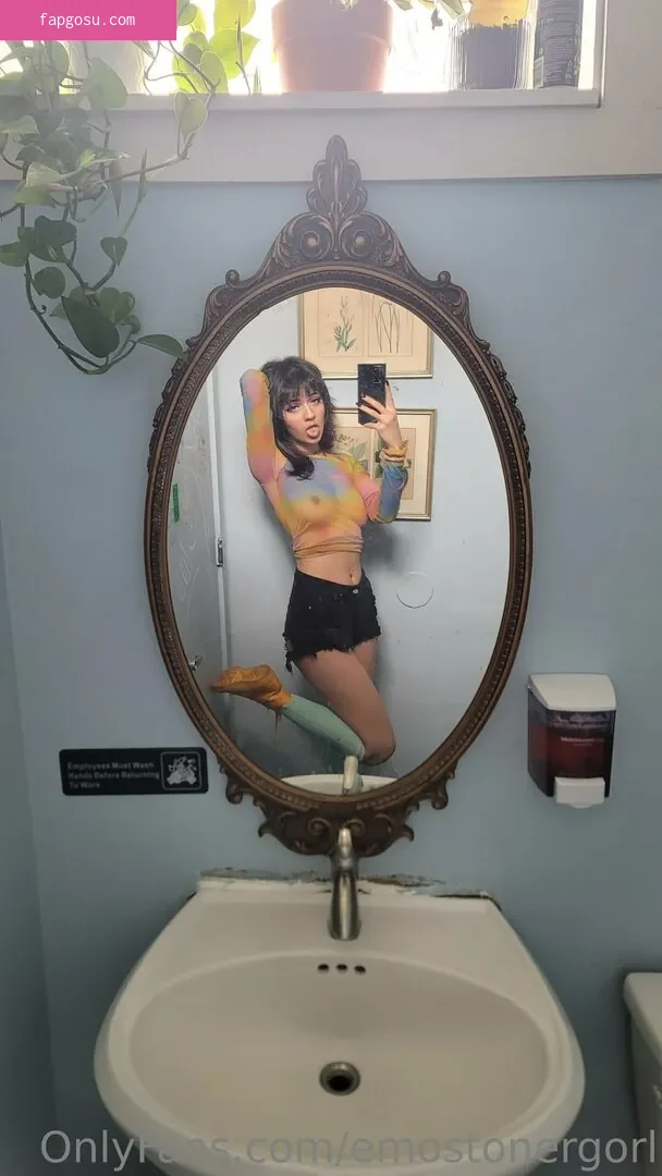 Emostonergorl