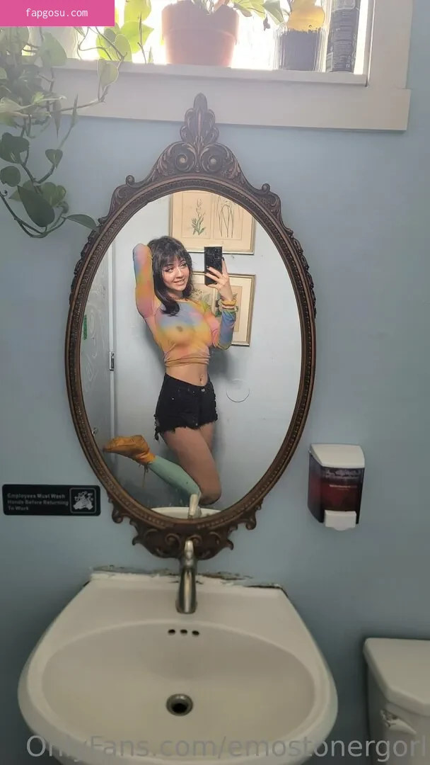 Emostonergorl