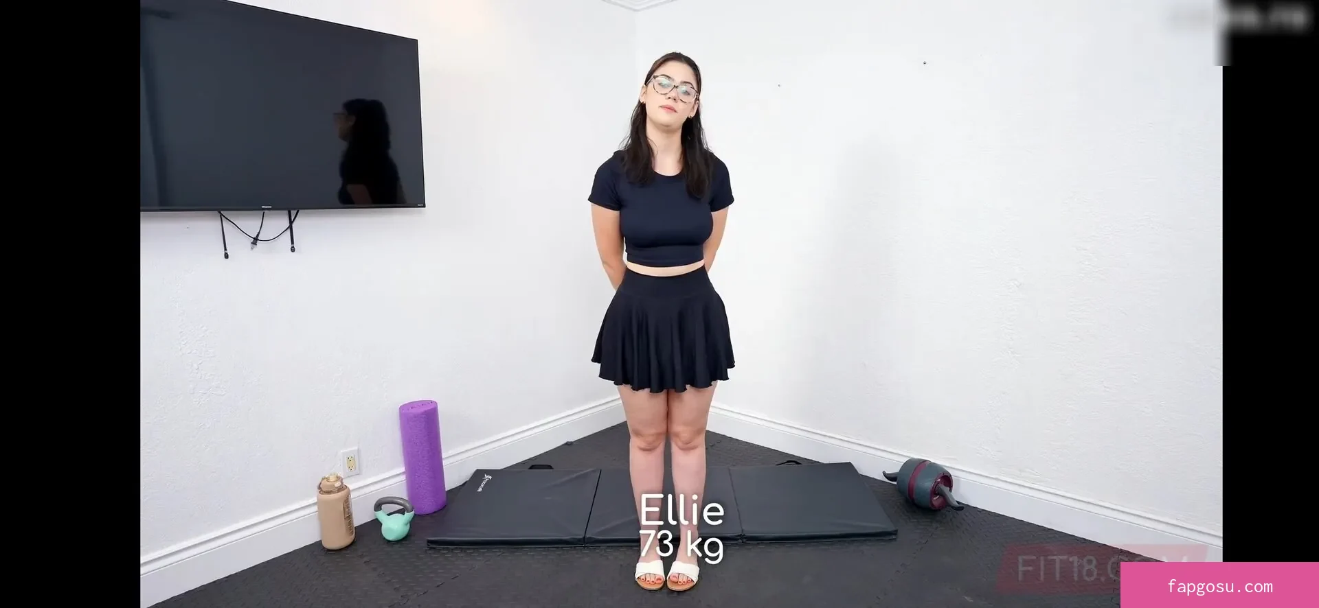 Ellie Nova