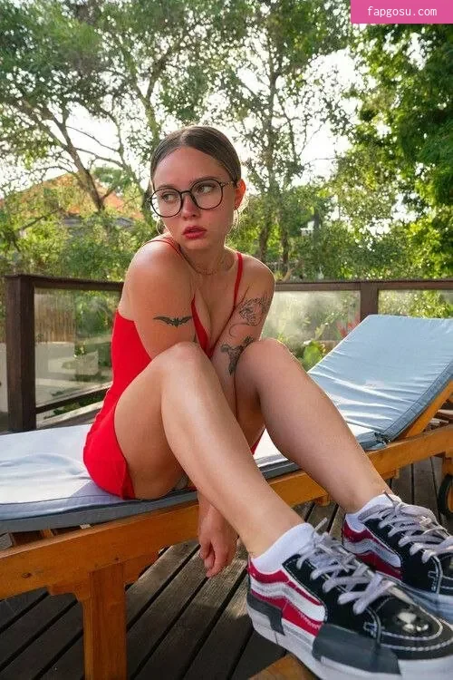 Enina24