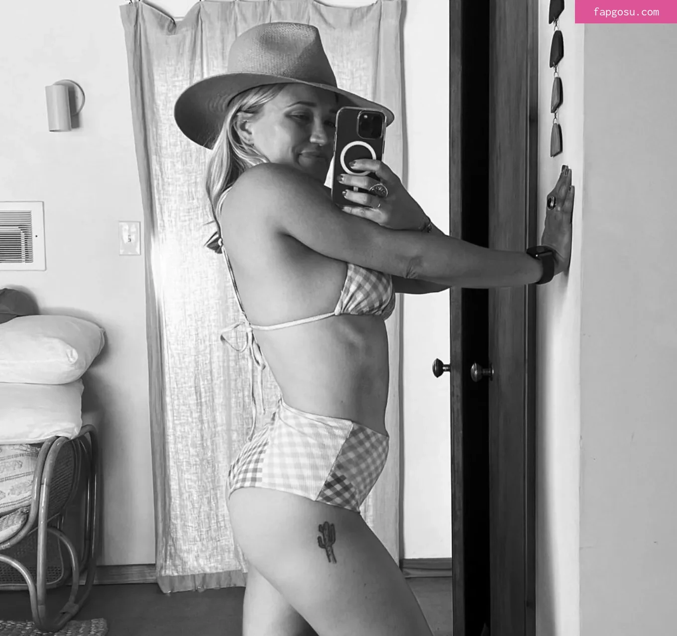 Emily Osment - Photo #137