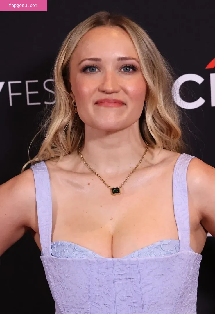 Emily Osment - Photo #255
