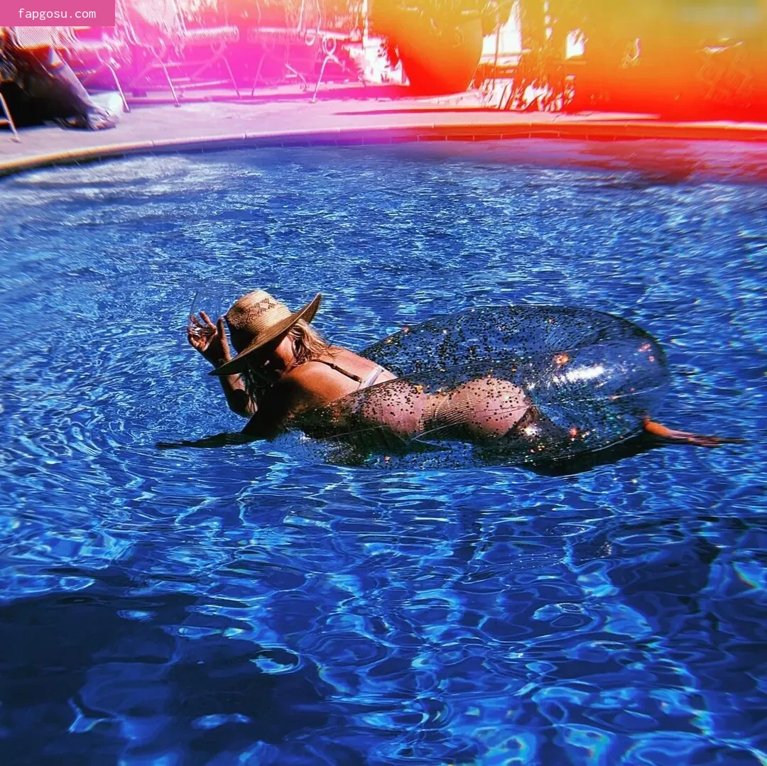 Emily Osment - Photo #353