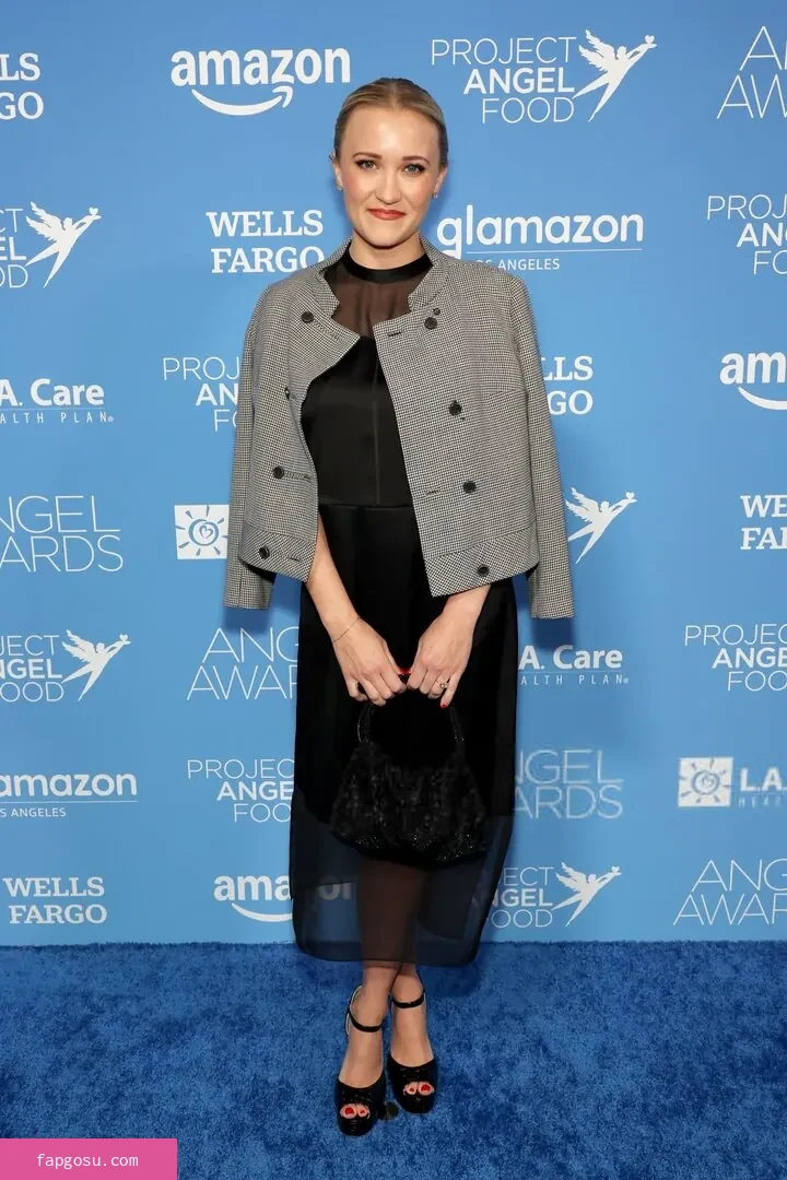 Emily Osment - Photo #394