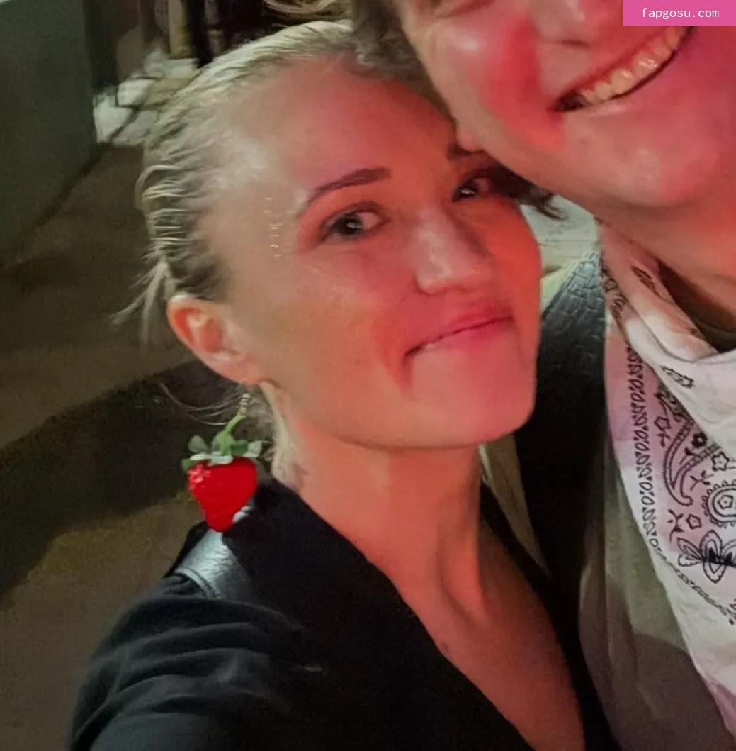 Emily Osment - Photo #416