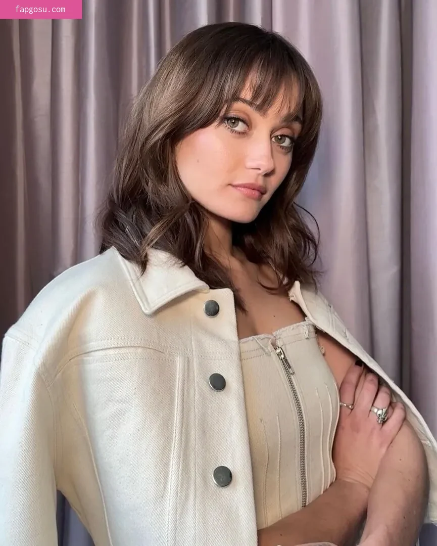 Ella Purnell