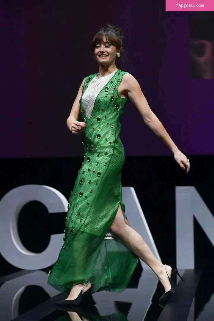 Ella Purnell - Photo #150