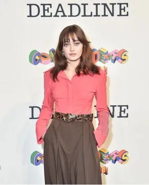 Ella Purnell