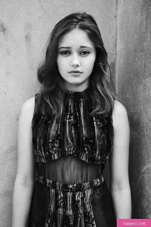 Ella Purnell - Photo #210
