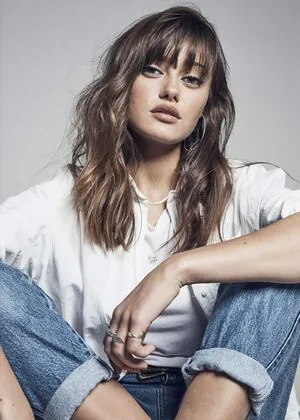 Ella Purnell