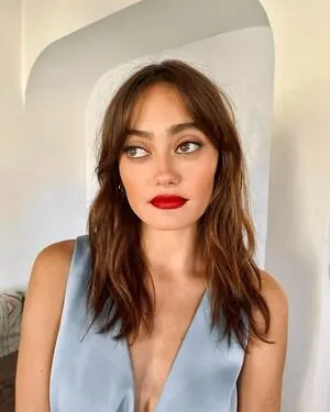 Ella Purnell