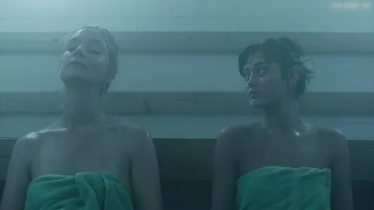 Ella Purnell