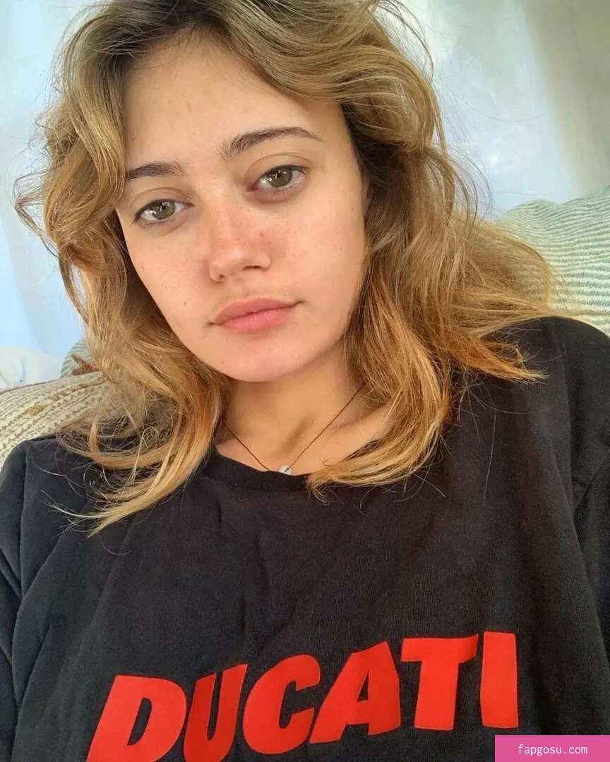 Ella Purnell