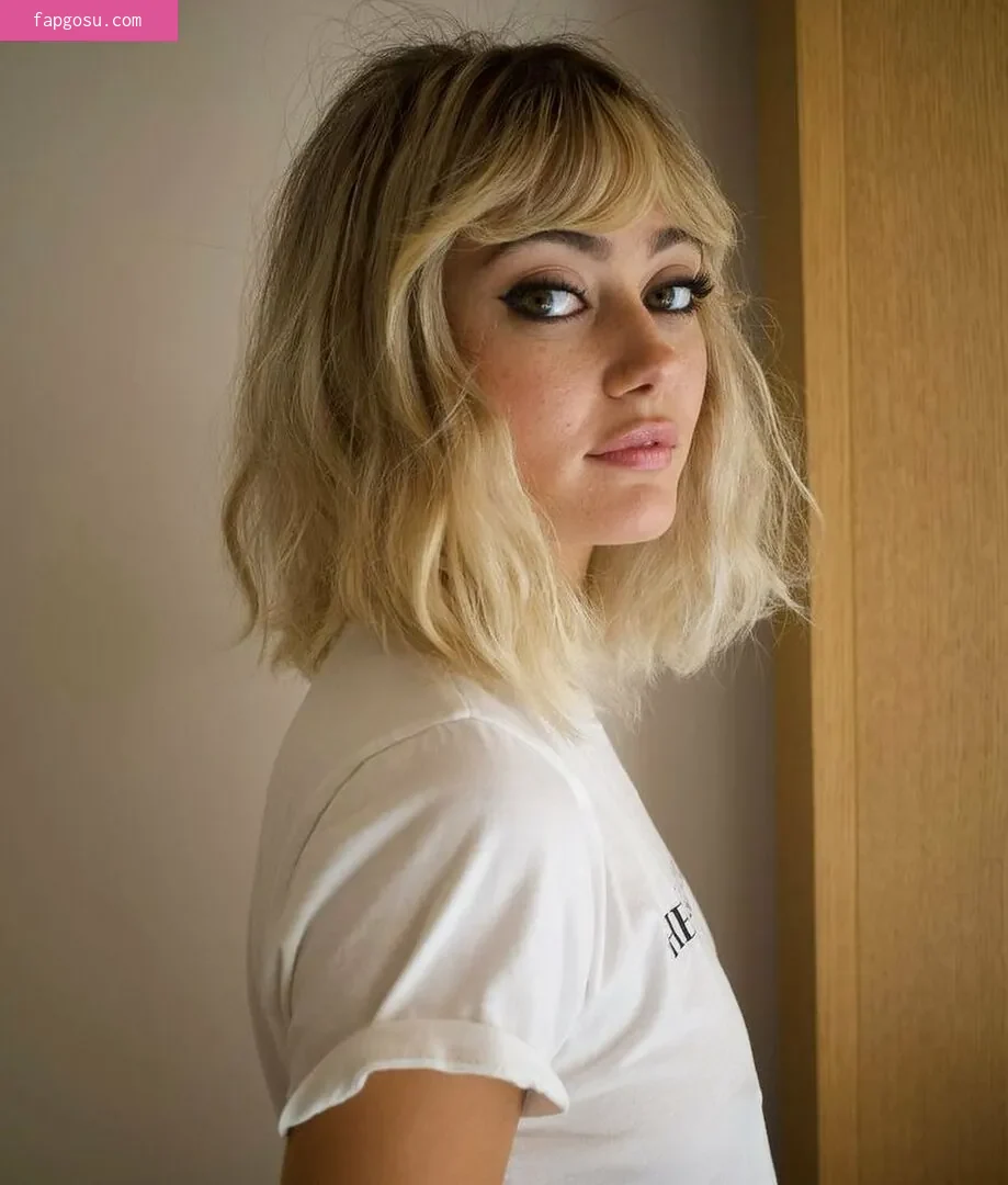 Ella Purnell - Photo #3