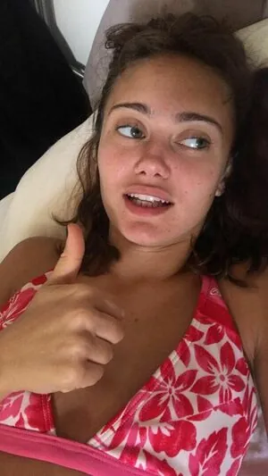 Ella Purnell