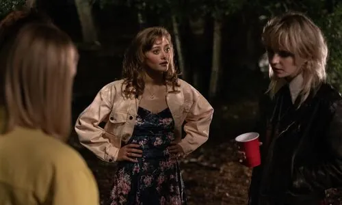 Ella Purnell