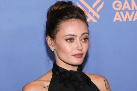 Ella Purnell