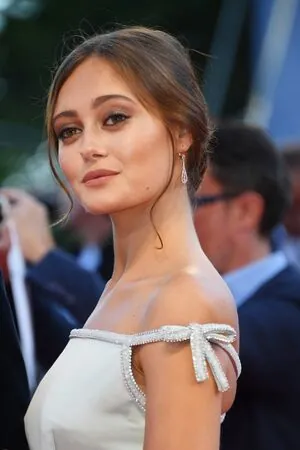 Ella Purnell