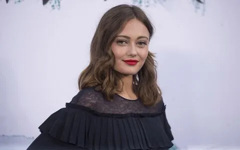Ella Purnell