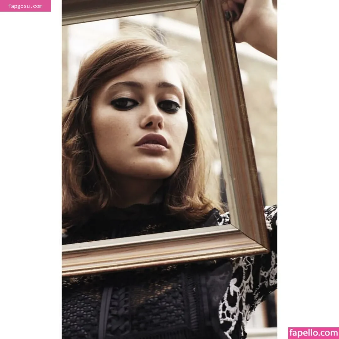 Ella Purnell