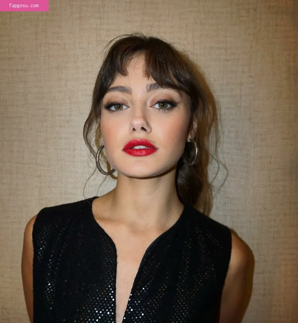 Ella Purnell