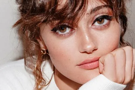 Ella Purnell