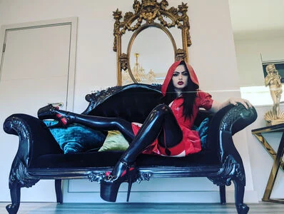 Empress Poison content