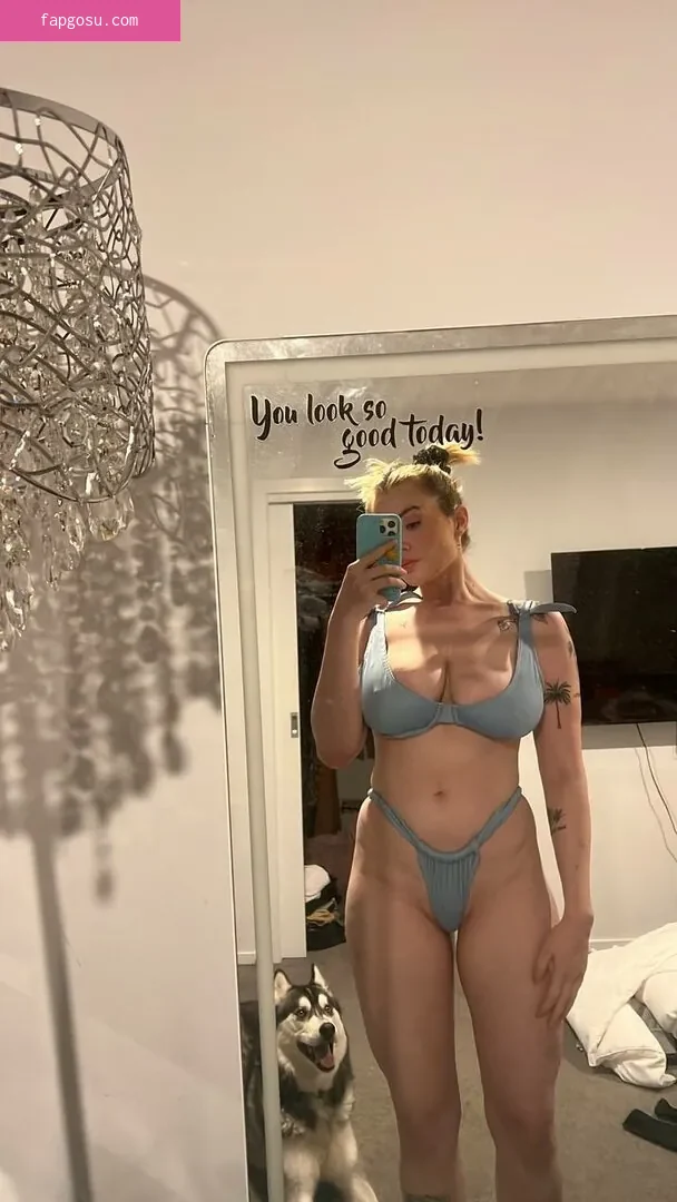 Emilee Raye
