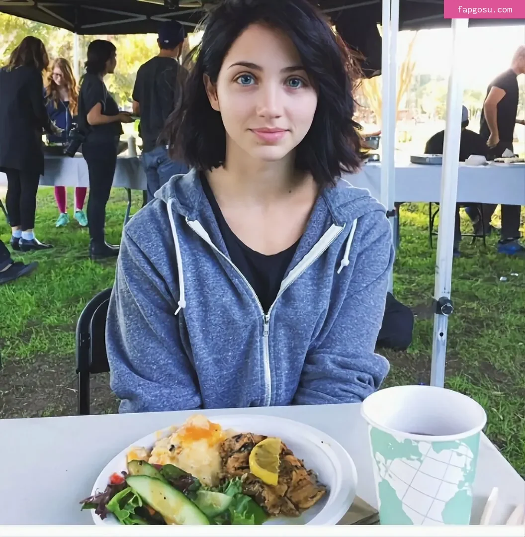 Emily Rudd