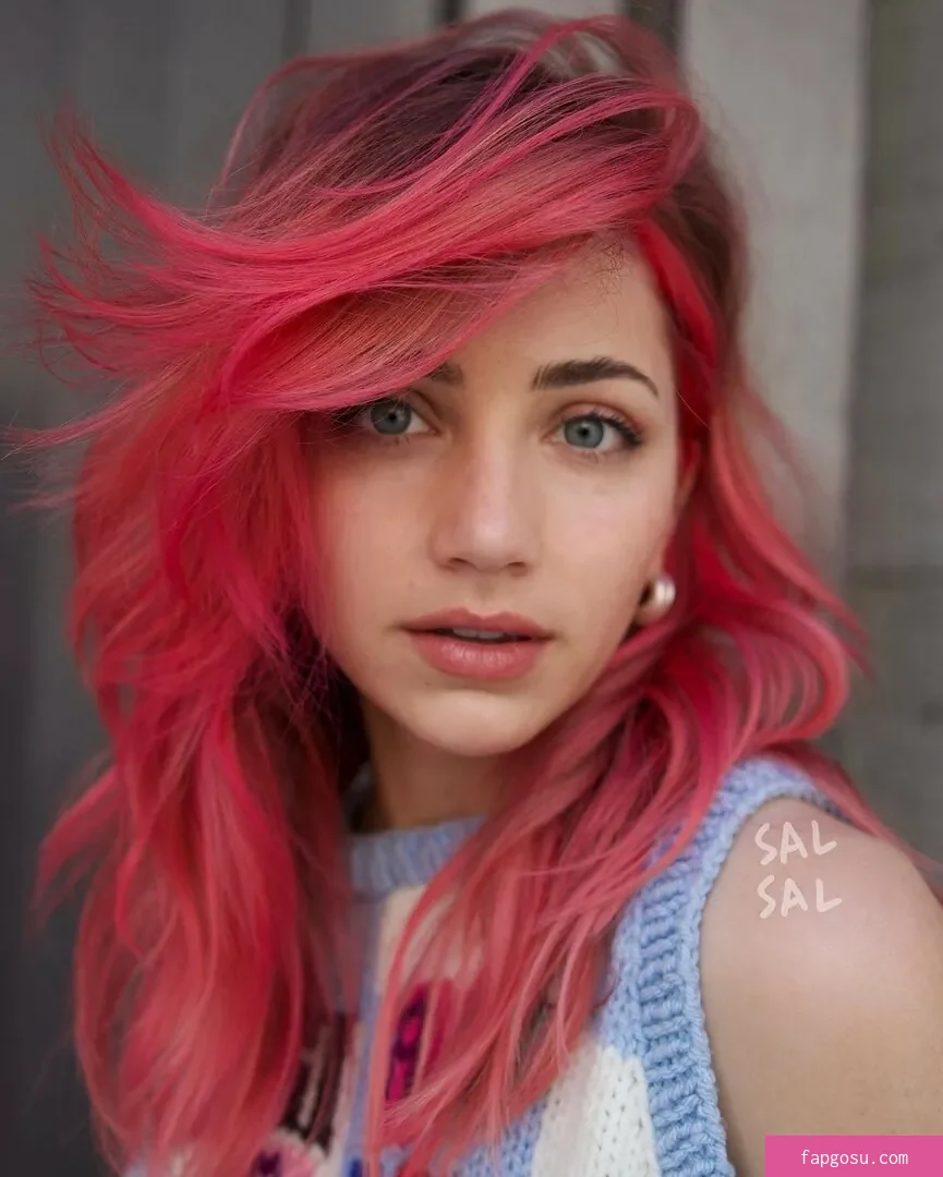 Emily Rudd