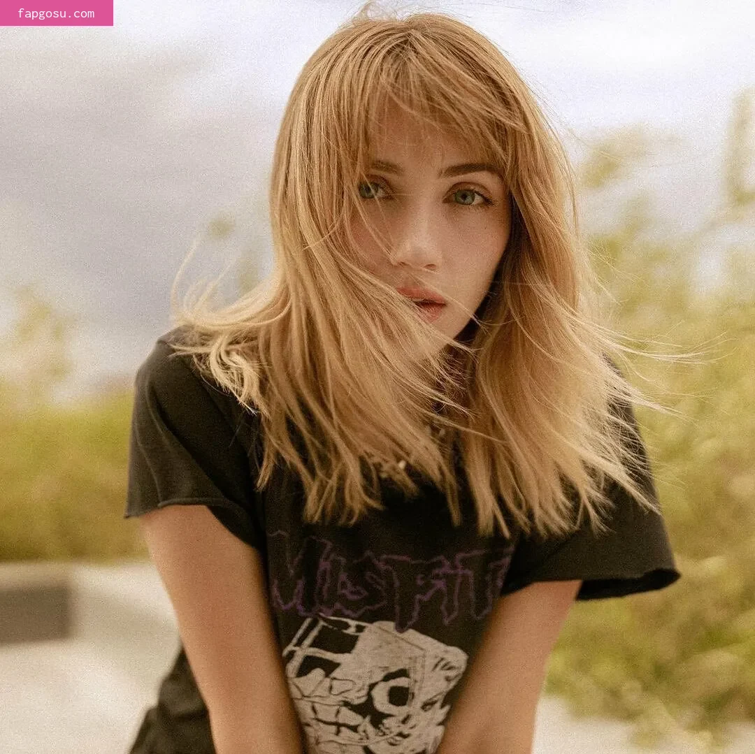 Emily Rudd