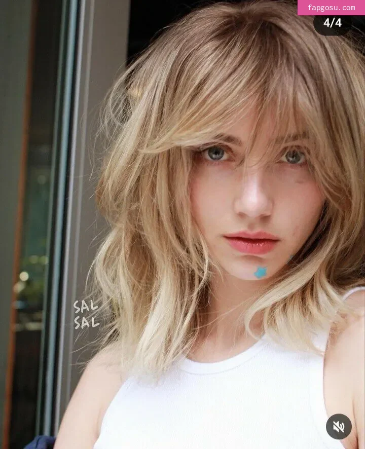 Emily Rudd