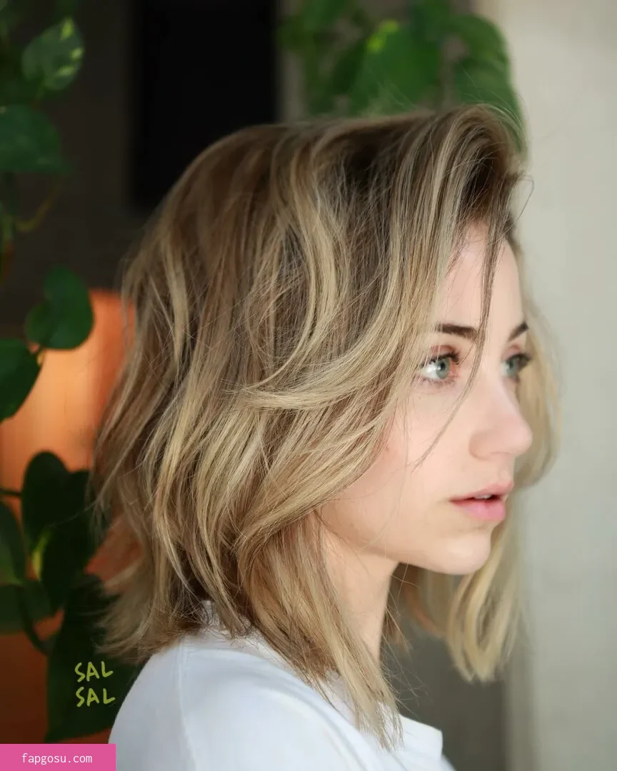Emily Rudd
