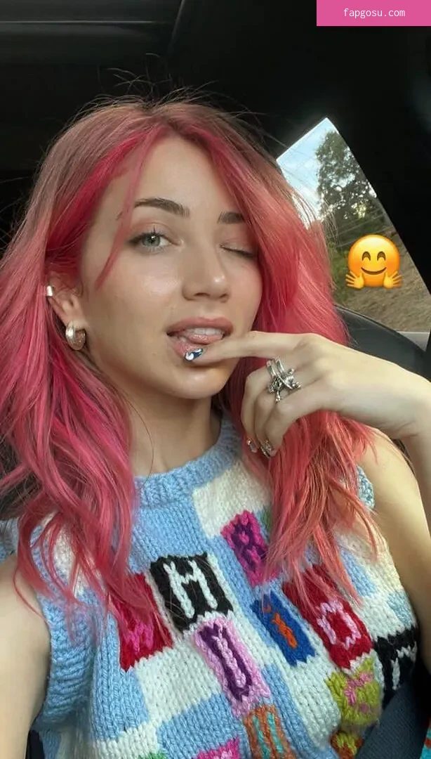 Emily Rudd