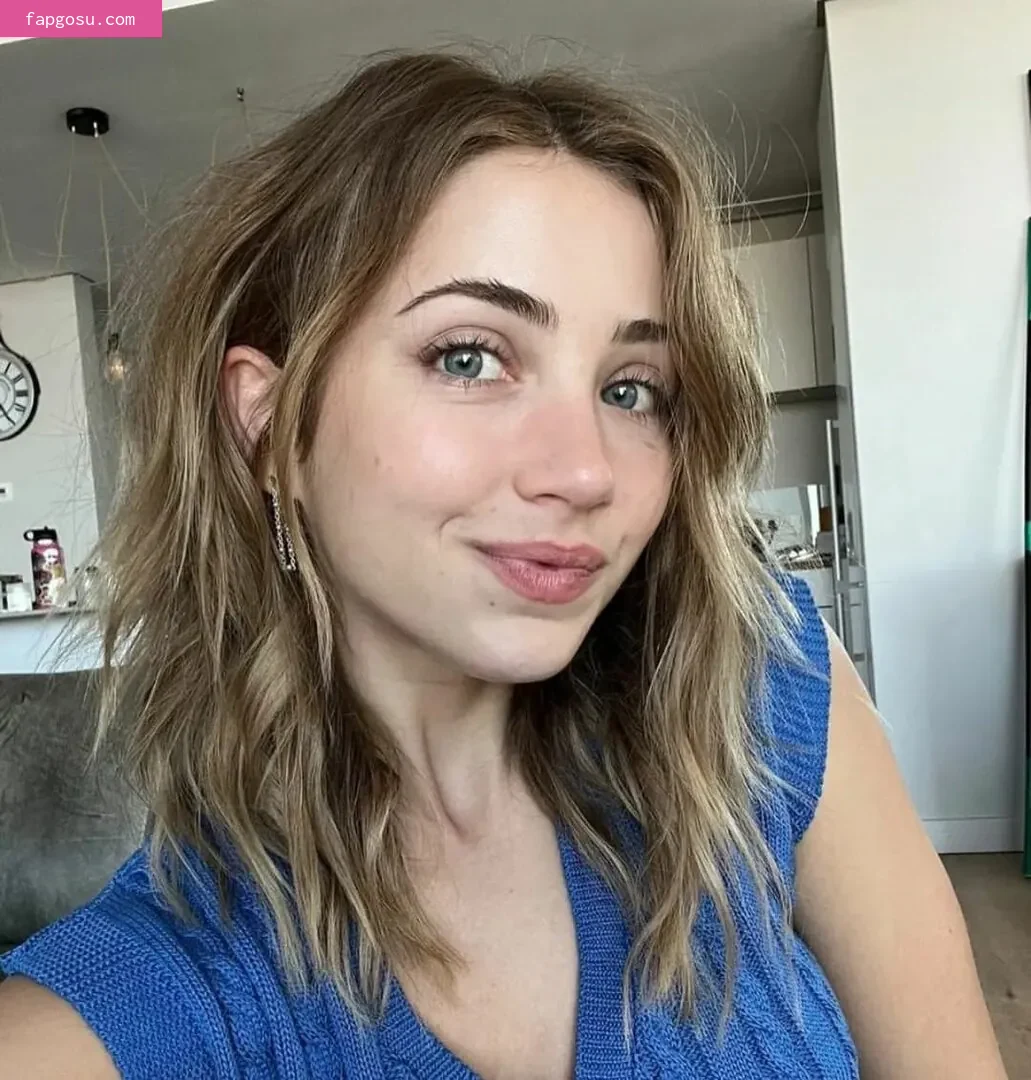 Emily Rudd