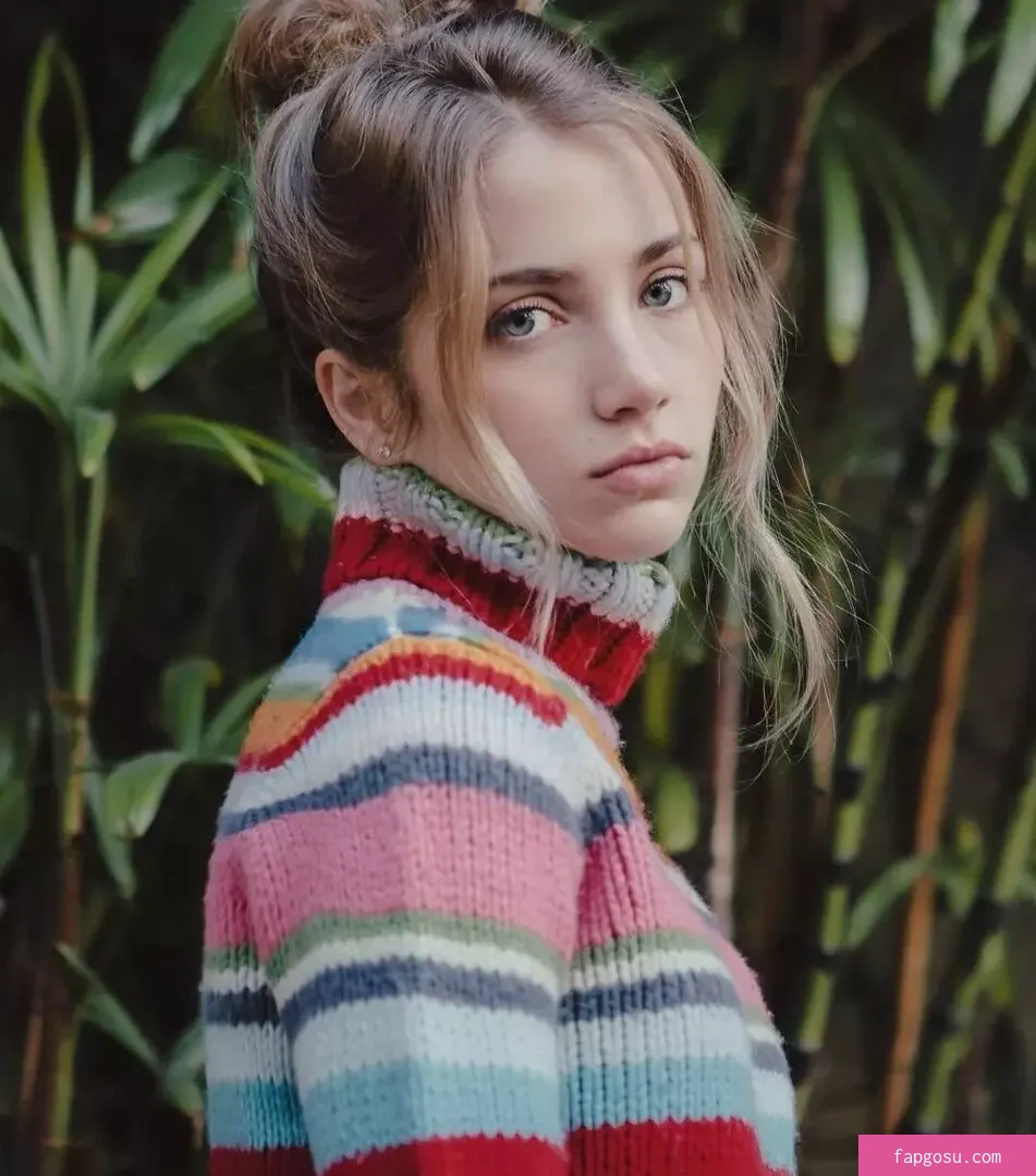 Emily Rudd