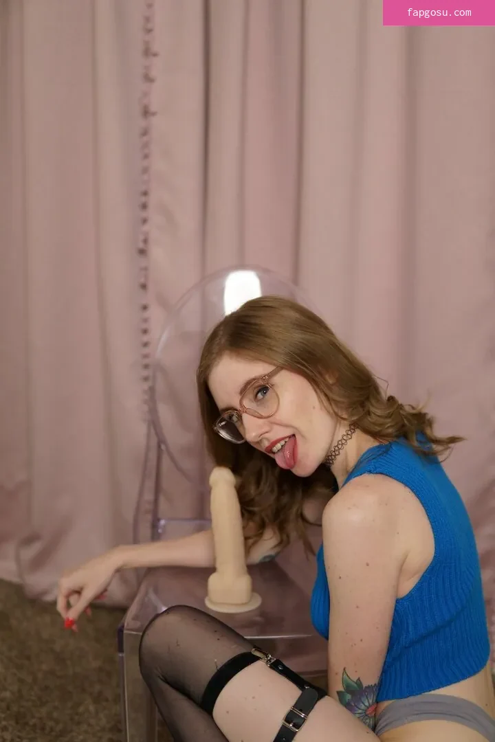 Emma Ruby