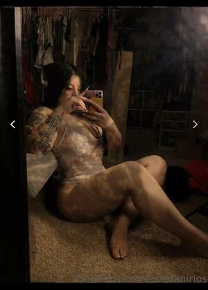 Estefani Rios content